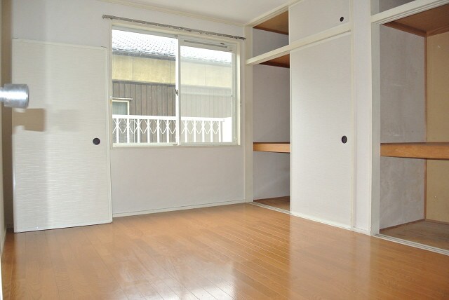 物件内観写真9　(居室)