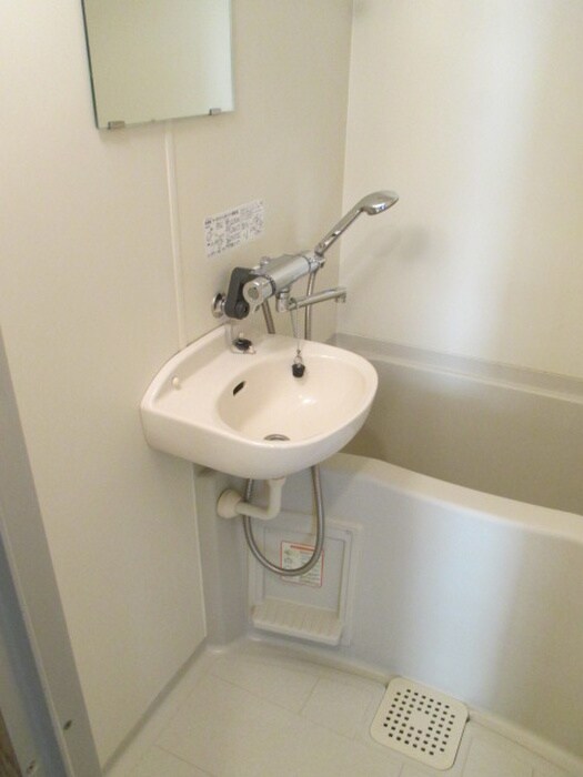 物件内観写真12　(洗面)