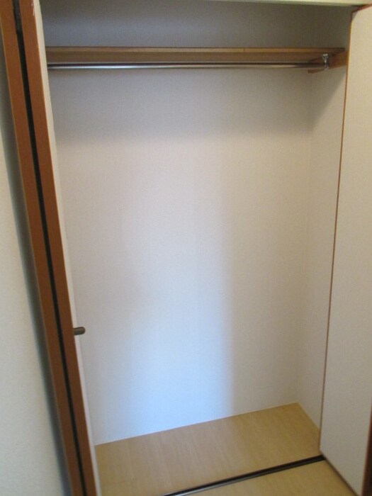物件内観写真17　(収納)