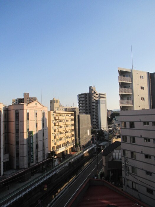 物件内観写真19　(室内からの展望)