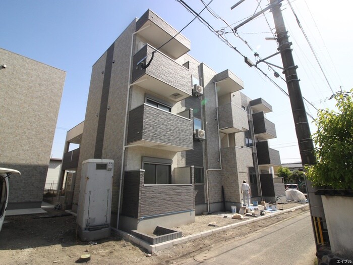 物件外観写真1　(外観写真)