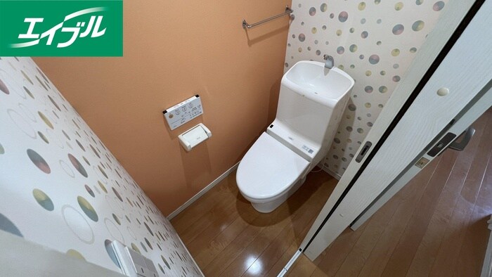 物件内観写真11　(トイレ)