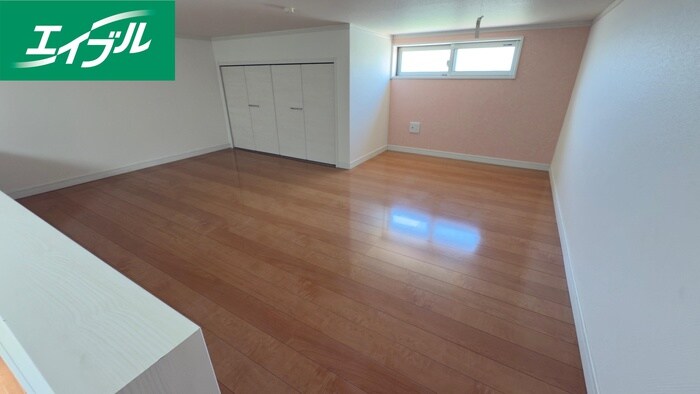 物件内観写真16　(ロフト)