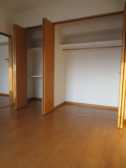 物件内観写真11　(収納)