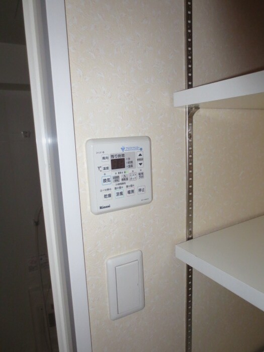 物件内観写真16　(内観写真)