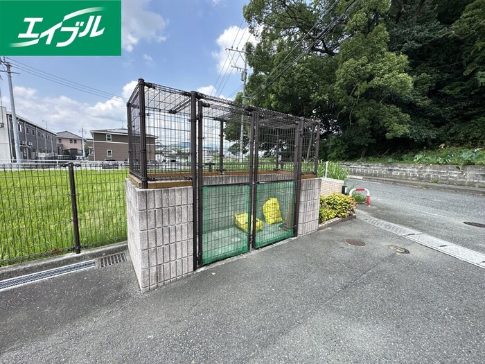 物件外観写真4　(建物設備)