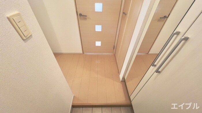 物件内観写真20　(廊下)