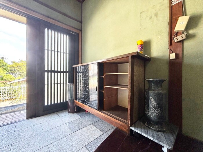 物件内観写真12　(靴箱)