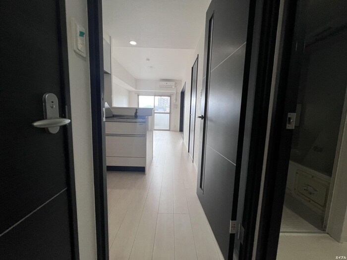 物件内観写真19　(廊下)