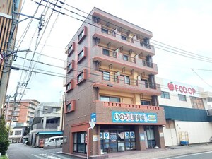 ウィステリアビル外観写真