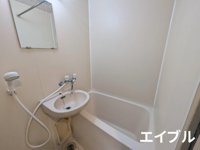 物件内観写真10　(バス／シャワールーム等)