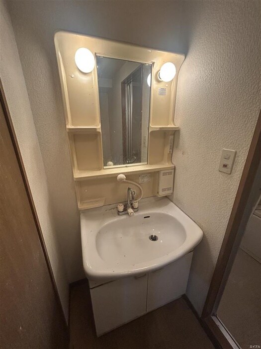 物件内観写真14　(洗面)