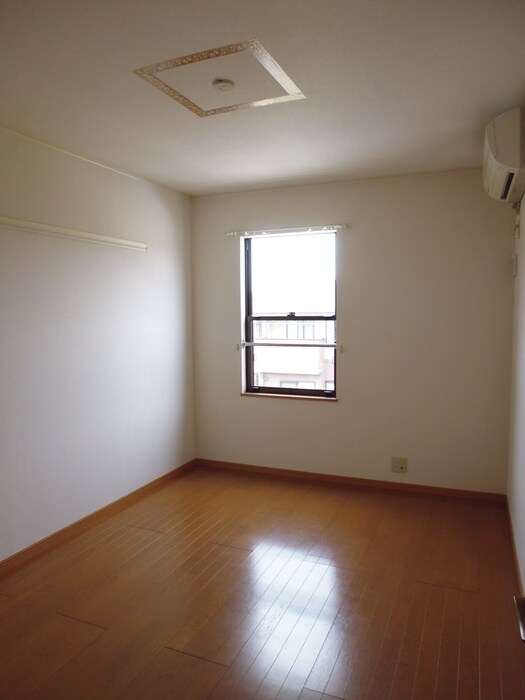 物件内観写真11　(内観写真)