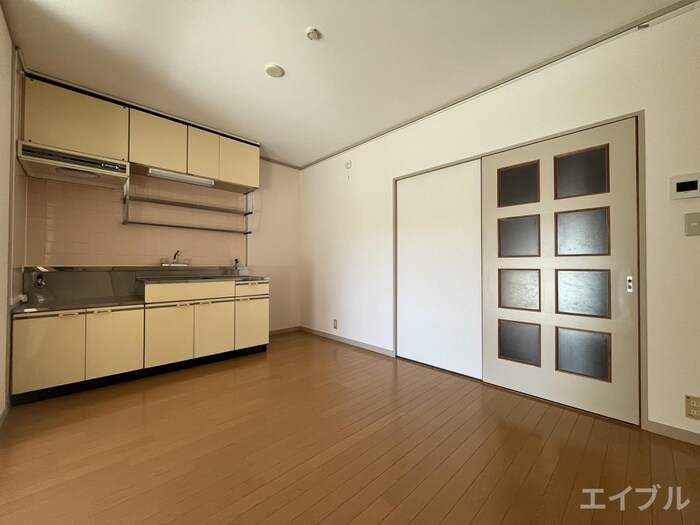 物件内観写真8　(居室)