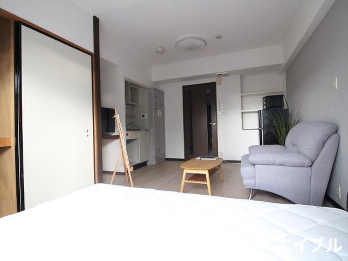 物件内観写真8　(居室)