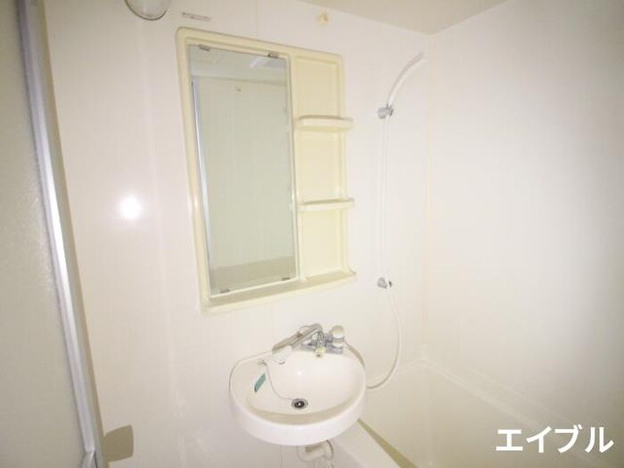 物件内観写真12　(洗面)