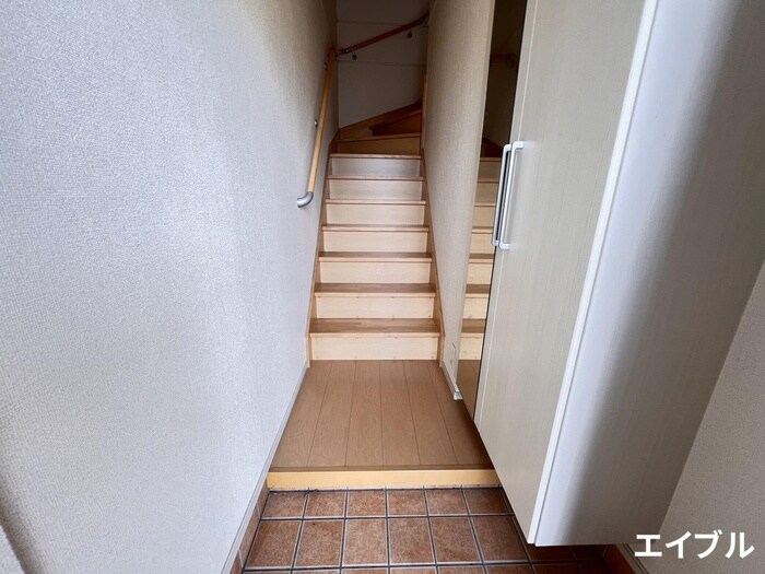 物件内観写真15　(靴箱)