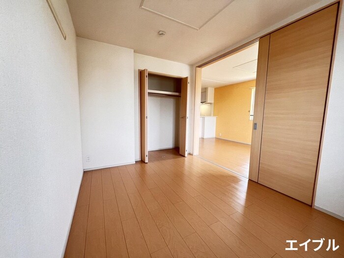 物件内観写真18　(居室)