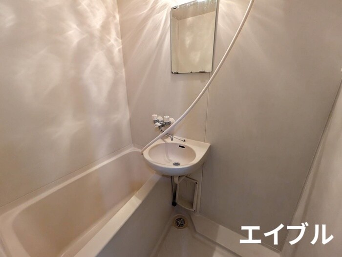 物件内観写真9　(バス／シャワールーム等)