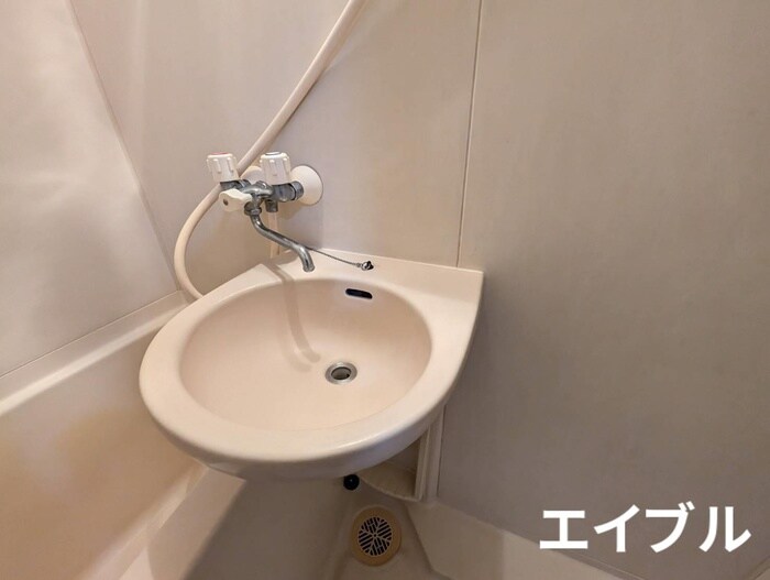 物件内観写真10　(洗面)
