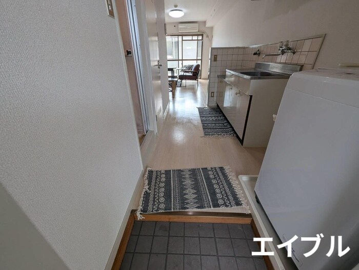 物件内観写真15　(玄関)