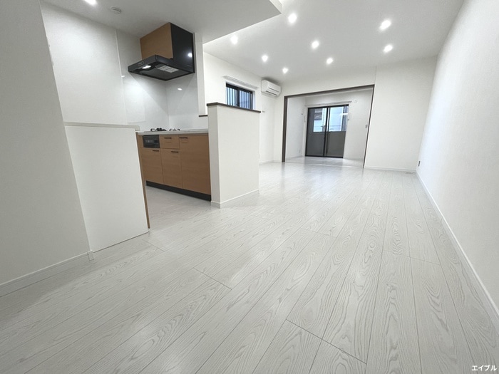 物件内観写真8　(居室)