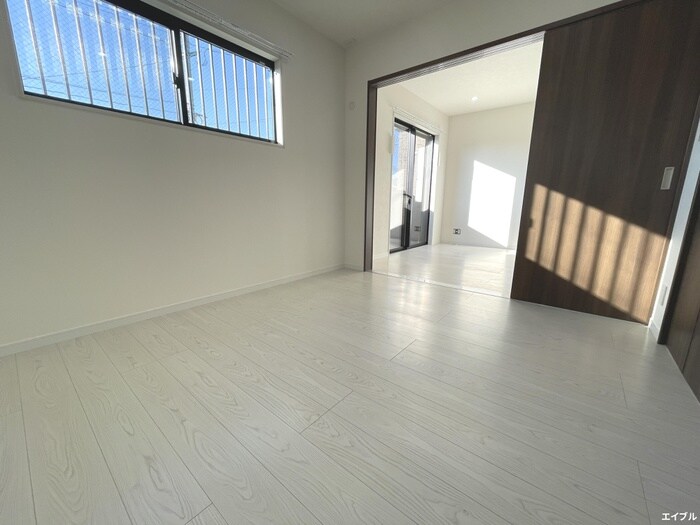 物件内観写真21　(居室)