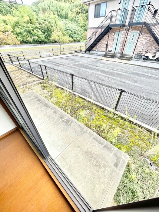 物件内観写真12　(ベランダ・バルコニー)