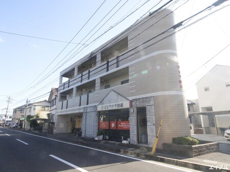 サンライフ春日外観写真