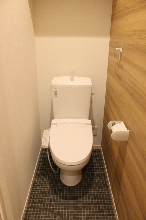 物件内観写真9　(トイレ)