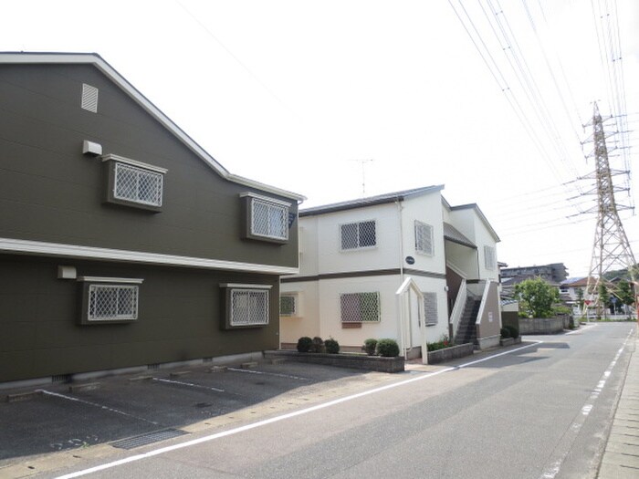 物件外観写真3　(外観写真)