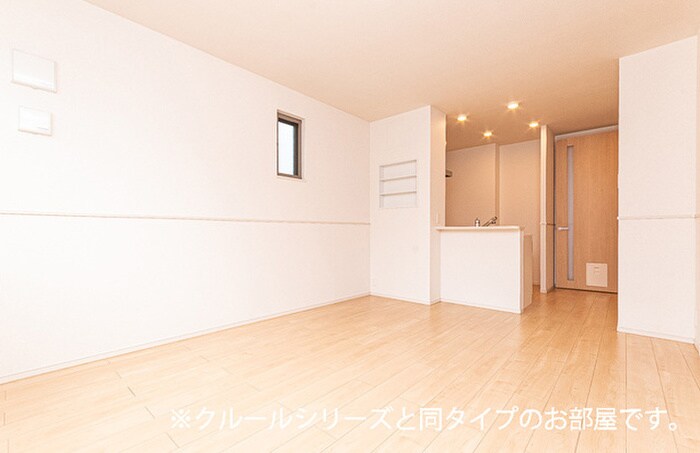 物件内観写真2　(居室)