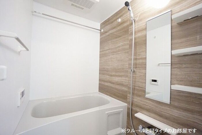 物件内観写真3　(バス／シャワールーム等)