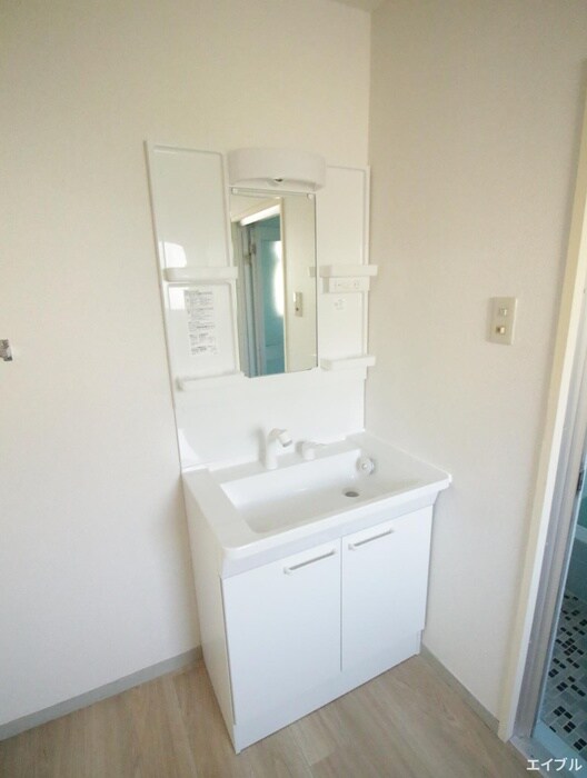 物件内観写真11　(洗面)