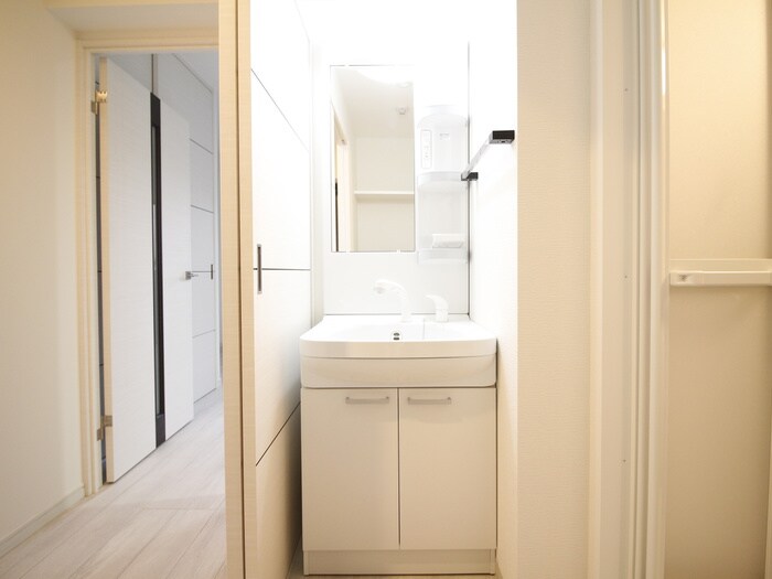 物件内観写真13　(洗面)