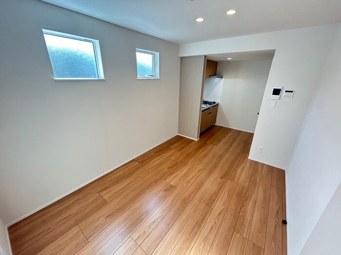 物件内観写真5　(居室)