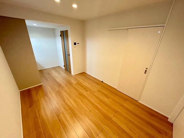 物件内観写真18　(居室)