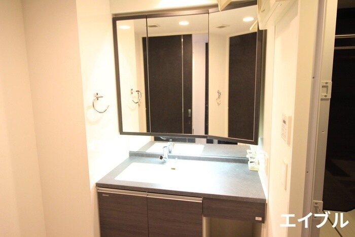 物件内観写真11　(洗面)