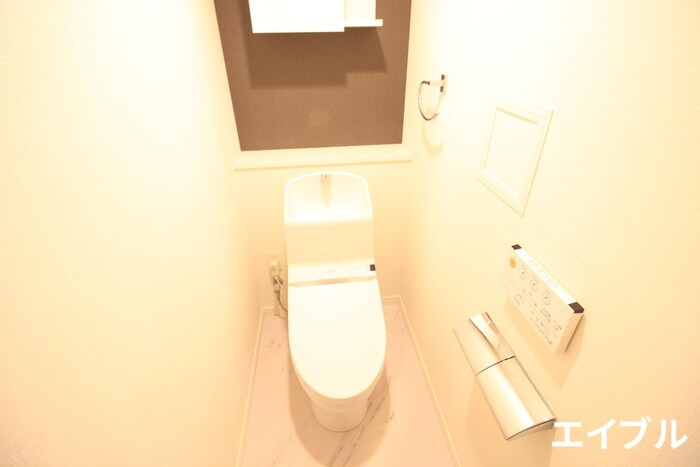 物件内観写真13　(トイレ)