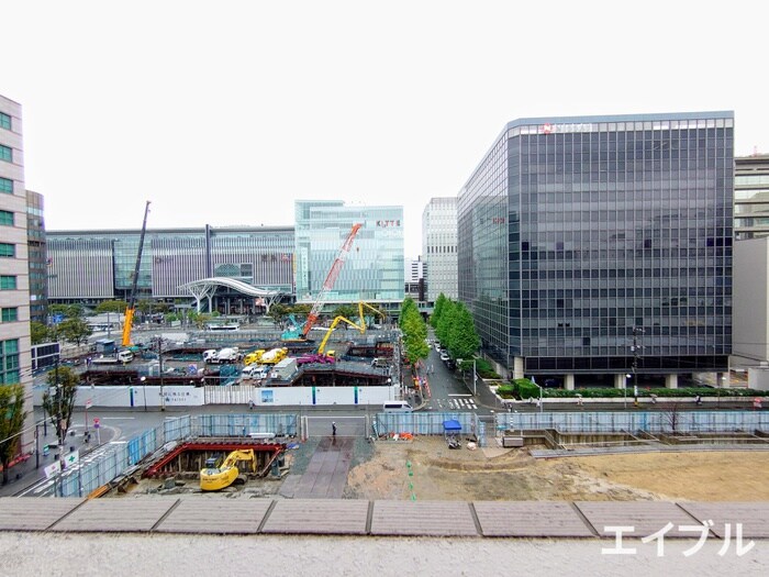 物件内観写真22　(室内からの展望)