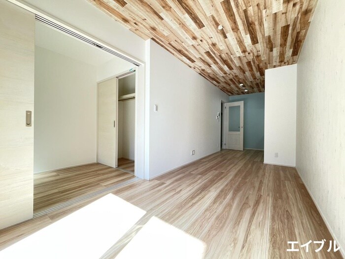 物件内観写真5　(居室)