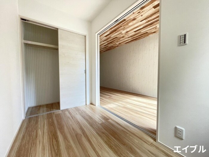 物件内観写真17　(居室)