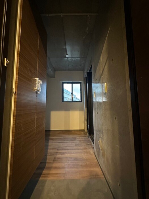 物件内観写真17　(廊下)
