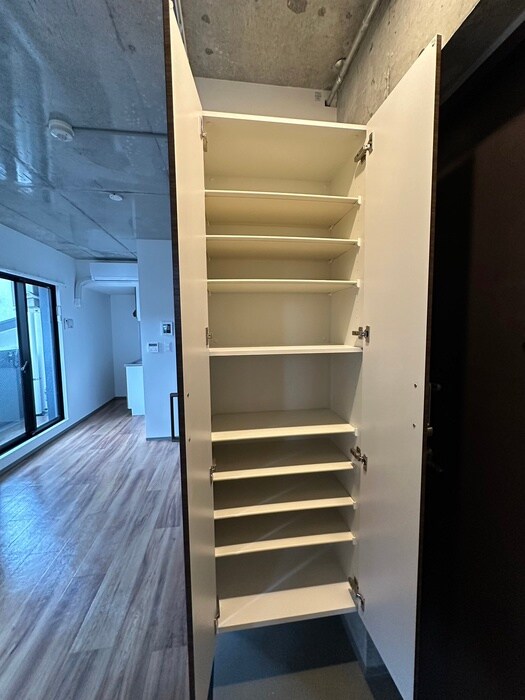 物件内観写真21　(靴箱)