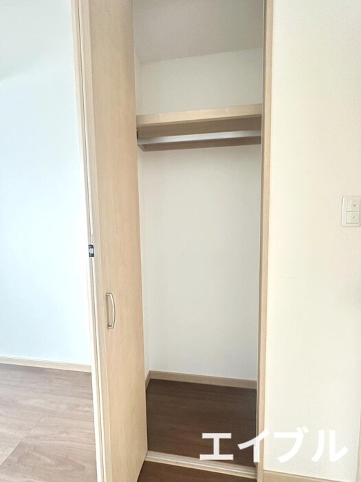 物件内観写真11　(収納)