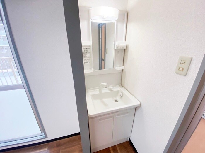 物件内観写真14　(洗面)