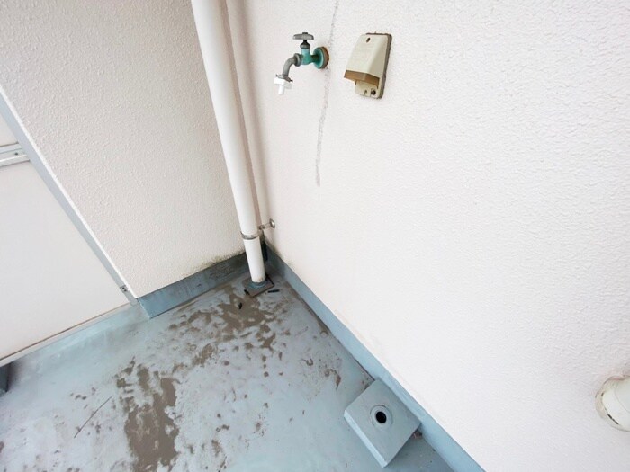 物件内観写真17　(洗濯機置場)