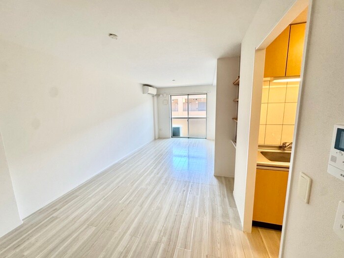 物件内観写真6　(居室)