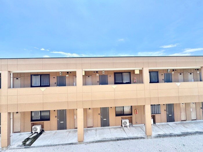 物件内観写真14　(室内からの展望)