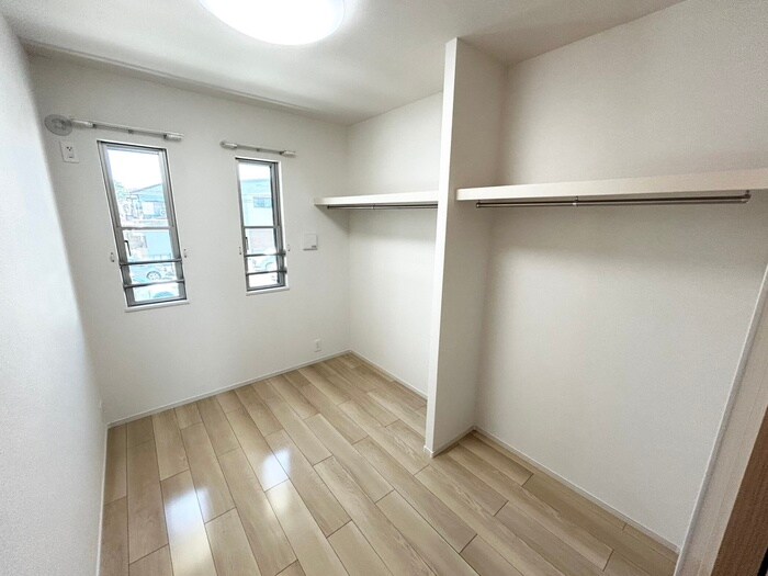 物件内観写真19　(居室)